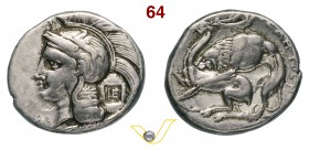 LUCANIA - Velia (400-340 a.C.) Statere. D/ Testa elmata di Athena; dietro IE entro quadrato R/ Leone che aggredisce un cervo. SNG ANS 1398 H.N. 1318 A...