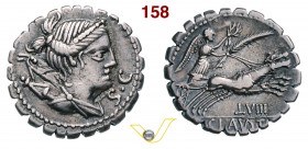 CLAUDIA - Ti. Claudius Ti.f. Ap.n. Nero (79 a.C.) Denario. D/ Busto di Diana con arco e faretra R/ La Vittoria su biga. B. 5/6 Syd. 770 Cr. 383/1 A.V....