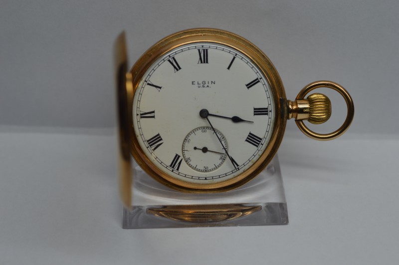 Elgin 9ct Gold Plain Case Pocket Watch
Elgin 9ct gold plain case / English leve...