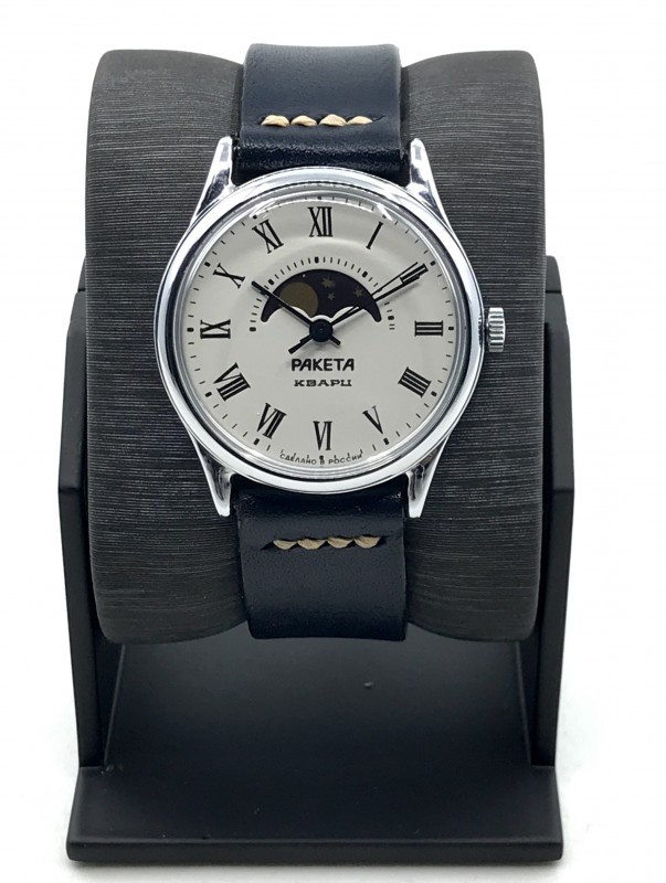 Raketa Moon Phase NOS
Brand: Raketa / Model: Moonphase / Movement: Quartz / Cas...