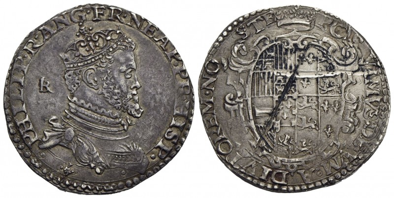 NAPOLI - Filippo II (1554-1598) - Mezzo ducato - Busto coronato a d. - R/ Scudo ...