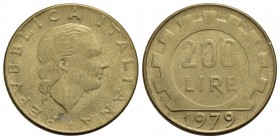 Repubblica Italiana (emissioni in lire) (1946-2001) - 200 Lire - 1979 - BT R Gig. 67a Senza nome dell'incisore al D/
BB-SPL