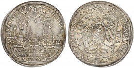 DEUTSCHLAND
Sammlung von Münzen und Medaillen der Stadt Nürnberg aus altem Privatbeitz
Halbtaler 1630. Mit Chronogramm. Stadtansicht von Westen. 14....