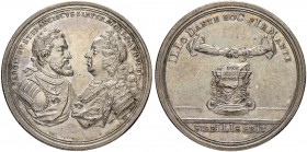 DEUTSCHLAND
Sammlung von Münzen und Medaillen der Stadt Nürnberg aus altem Privatbeitz
Silbermedaille 1755. Auf die 200-Jahrfeier des Augsburger Rel...