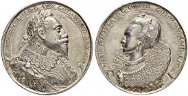 SCHWEDEN
Gustav II. Adolph, 1611-1632. Silbergussmedaille 1627. Unsigniert. Belorbeertes Brustbild des Königs mit Spitzenkragen nach rechts. Graviert...