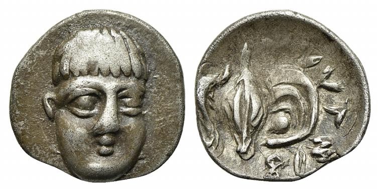 Southern Campania, Phistelia, Obol, ca. 325-275 BC. AR (g 0,55; mm 10; h 12). Ma...