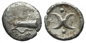Southern Apulia, Tarentum, Hemiobol, ca. 380-325 BC. AR (g 0,16; mm 6,5; h 9). Quiver and bow; Σ below; Rv. Double crescent; pellet above and below. V...