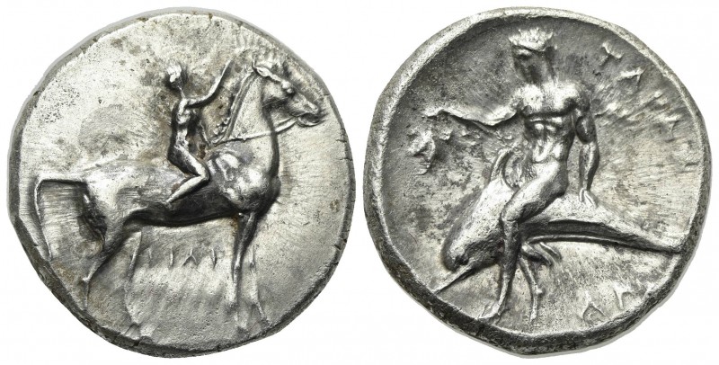 Southern Apulia, Tarentum, Nomos, ca. 302-280 BC. AR (g 7,89; mm 21; h 9). Youth...