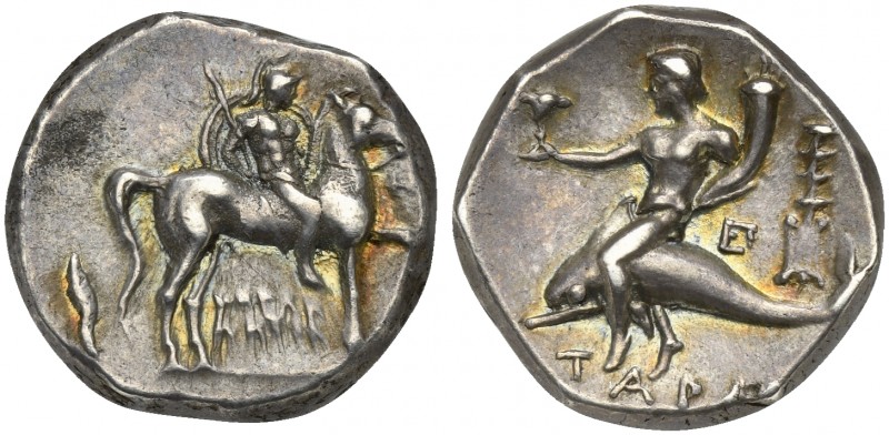 Southern Apulia, Tarentum, Nomos, ca. 272-240 BC; AR (g 6,36; mm 19; h 9); Helme...