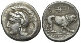 Northern Lucania, Velia, Didrachm, ca. 300-280 BC; AR (g 7.19; mm 20; h 12). Philistion Group. Head of Athena l., wearing crested Attic helmet, decora...