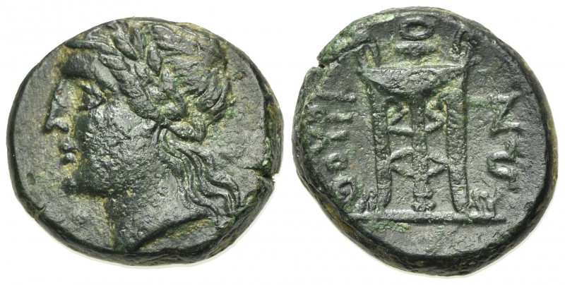 Southern Lucania, Thourioi, ca. 280 BC; AE (g 5,37, mm 17, h 11). Diademed head ...
