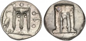 Bruttium, Kroton, Stater, ca. 480-430 BC; AR (g 7,84; mm 22; h 12); ϘPO (retrograde), Tripod, legs terminating in lion's feet; to l., stork standing r...