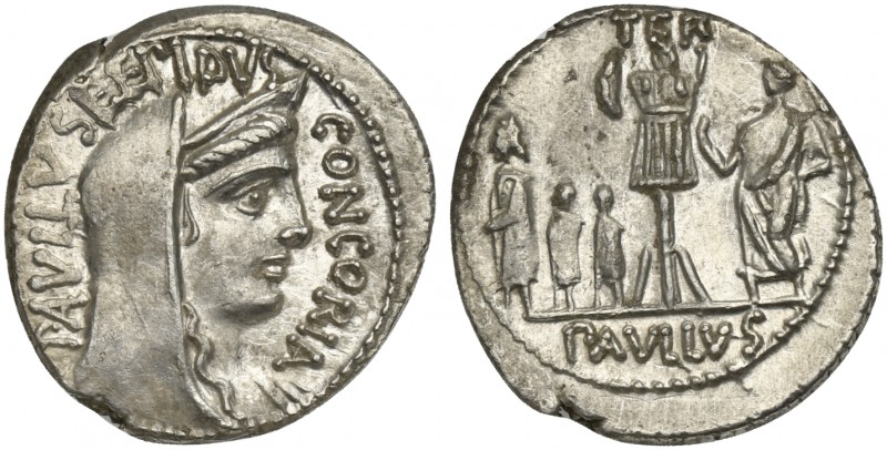 L. Aemilius Lepidus Paullus, Denarius, Rome, 62 BC. AR (g 3,91; mm 21; h 6). Vei...