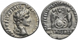 Augustus (27 BC-AD 14), Denarius, Lugdunum, ca. 2 BC-AD 4. AR (g 3,61; mm 20; h 2). [CAESAR AVGV]STVS DIVI F PATER PATRI[AE], Laureate head r., Rv. C ...