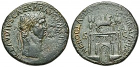 Claudius (41-54), Sestertius, Rome, 41-2. AE (g 27,99; mm 35,5; h 6). TI CLAVDIVS CAESAR AVG P M TR P IMP, Laureate head r.; Rv. NERO CLAVDIVS DRVSVS ...