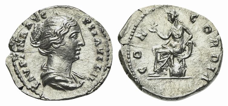 Faustina Junior (Augusta, 147-175), Denarius, Rome, 152-3. AR (g 2,97; mm 19,5; ...