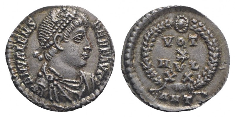 Valens (364-378), Siliqua, Antioch, 367-375. AR (g 2,17; mm 17; h 11). D N VALEN...