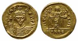 Phocas (602-610); AV Solidus (g 4,46; mm 20; h 7); Constantinople, 607-609. Crowned, draped and cuirassed facing bust, holding cross; Rv. Angel standi...