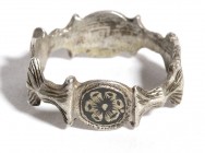 Ancient Silver Ring with Dark Flowered Bezel, 17th - 18th century; diam cm 1,9. Provenance: English private collection.