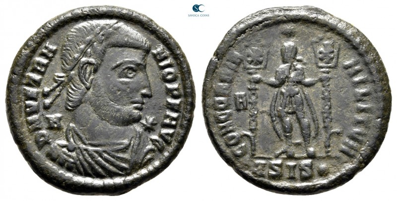 Vetranio AD 350. Siscia
Centenionalis Æ

23 mm, 5,41 g

DN VETRANIO PF AVG,...