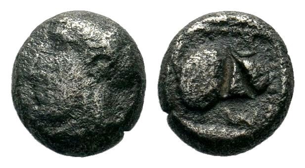 Greek Silver Obols, Ar
Condition: Very Fine

Weight: 0,85 gr
Diameter: 7,60 mm