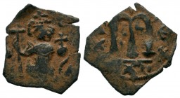 Arab-Byzantine Cut Coins Ae.
Condition: Very Fine

Weight: 2,49 gr
Diameter: 19,90 mm