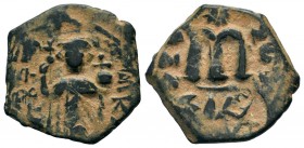 Arab-Byzantine Cut Coins Ae.
Condition: Very Fine

Weight: 4,25 gr
Diameter: 23,15 mm