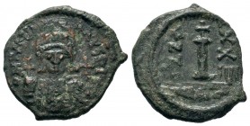 Maurice Tiberius (582-602), Ae
Condition: Very Fine

Weight: 4,33 gr
Diameter: 22,20 mm