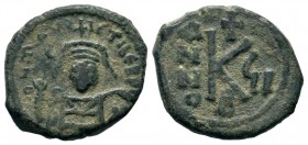 Maurice Tiberius (582-602), Ae
Condition: Very Fine

Weight: 5,55 gr
Diameter: 18,85 mm
