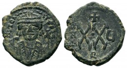 Maurice Tiberius (582-602), Ae
Condition: Very Fine

Weight: 6,63 gr
Diameter: 24,80 mm
