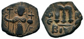 Arab-Byzantine Cut Coins Ae.
Condition: Very Fine

Weight: 4,07 gr
Diameter: 18,60 mm