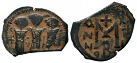 Arab-Byzantine Cut Coins Ae.
Condition: Very Fine

Weight: 3,95 gr
Diameter: 18,50 mm