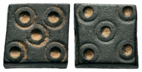 Byzantine Weights, Circa 5th-7th centuries. Weight of 2 Ounkia a uniface circle commercial weight Condition: Very Fine

Weight: 4,61 gr
Diameter: 11,6...