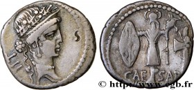 JULIUS CAESAR
Type : Denier 
Date : c. 48 AC 
Mint name / Town : Grèce 
Metal : silver 
Millesimal fineness : + 950  ‰
Diameter : 18,5  mm
Orientation...