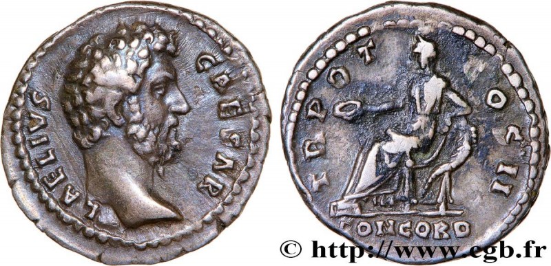 AELIUS
Type : Denier 
Date : 137 
Mint name / Town : Rome 
Metal : silver 
Mille...