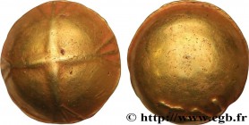 SENONES (Area of Sens)
Type : Statère globulaire à la croix, épigraphe 
Date : c. 100-80 AC. 
Metal : gold 
Diameter : 12  mm
Weight : 7,06  g.
Rarity...