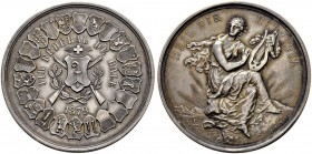 SCHWEIZ - Schützentaler, Schützenmedaillen & Schützenvaria
Basel
Silbermedaille 1879. Basel. Tir Fédéral. 49.79 g. Richter (Schützenmedaillen) 110a....
