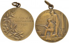 SCHWEIZ - Schützentaler, Schützenmedaillen & Schützenvaria
Basel
Bronzemedaille 1921. Basel. F.Sch.V.B. (Feuerschützenverein Basel). 11.76 g. Richte...