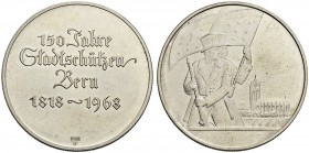 SCHWEIZ - Schützentaler, Schützenmedaillen & Schützenvaria
Bern
Silbermedaille 1968. Bern. 150 Jahre Stadtschützen. 15.00 g. FDC / Uncirculated.