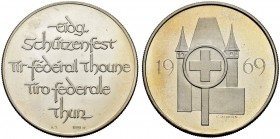SCHWEIZ - Schützentaler, Schützenmedaillen & Schützenvaria
Bern
Silbermedaille 1969. Thun. Eidgenössisches Schützenfest. 14.97 g. FDC / Uncirculated...