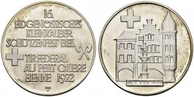 SCHWEIZ - Schützentaler, Schützenmedaillen & Schützenvaria
Bern
Silbermedaille 1972. Biel. Eidgenössisches Kleinkaliber-Schützenfest. 15.01 g. Polie...
