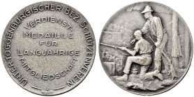SCHWEIZ - Schützentaler, Schützenmedaillen & Schützenvaria
St. Gallen
Versilberte Bronzemedaille o .J. Untertoggenburgischer Bezirksschützenverein. ...