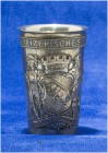 SCHWEIZ - SCHÜTZENPOKALE UND SCHÜTZENMEMORABILIA
Bern
Schützenbecher in Silber 1905. Bern. Zentralschweizerisches Schützenfest. 100.00 g. Martin 89....