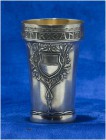 SCHWEIZ - SCHÜTZENPOKALE UND SCHÜTZENMEMORABILIA
Fribourg
Schützenbecher in Silber mit vergoldetem Innenbereich 1905. Fribourg. Tir cantonal. 102.00...