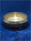 SCHWEIZ - SCHÜTZENPOKALE UND SCHÜTZENMEMORABILIA
Fribourg
Servierschale versilbert 1934. Fribourg. Tir fédéral. Die Schale hat zusätzlich noch eine ...