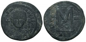 Justinian I. 527-565. Æ Follis.

Condition: Very Fine

Weight: 20.80 gr
Diameter: 38 mm