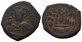 Maurice Tiberius. 582-602. Æ Follis 

Condition: Very Fine

Weight: 10.90 gr
Diameter: 30 mm