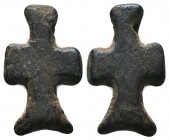 Byzantine/Crusader, c. 9th-13th century AD. Beautiful bronze Crusader-cross. 

Condition: Very Fine

Weight: 1.70 gr
Diameter: 26 mm