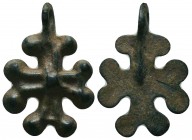 Byzantine/Crusader, c. 9th-13th century AD. Beautiful bronze Crusader-cross pendant. Elegantly Decorated

Condition: Very Fine

Weight: 4.20 gr
Diamet...