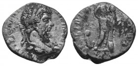 Septimius Severus (193-211 AD). Ar-Denarius

Condition: Very Fine

Weight: 2.60 gr
Diameter: 17 mm